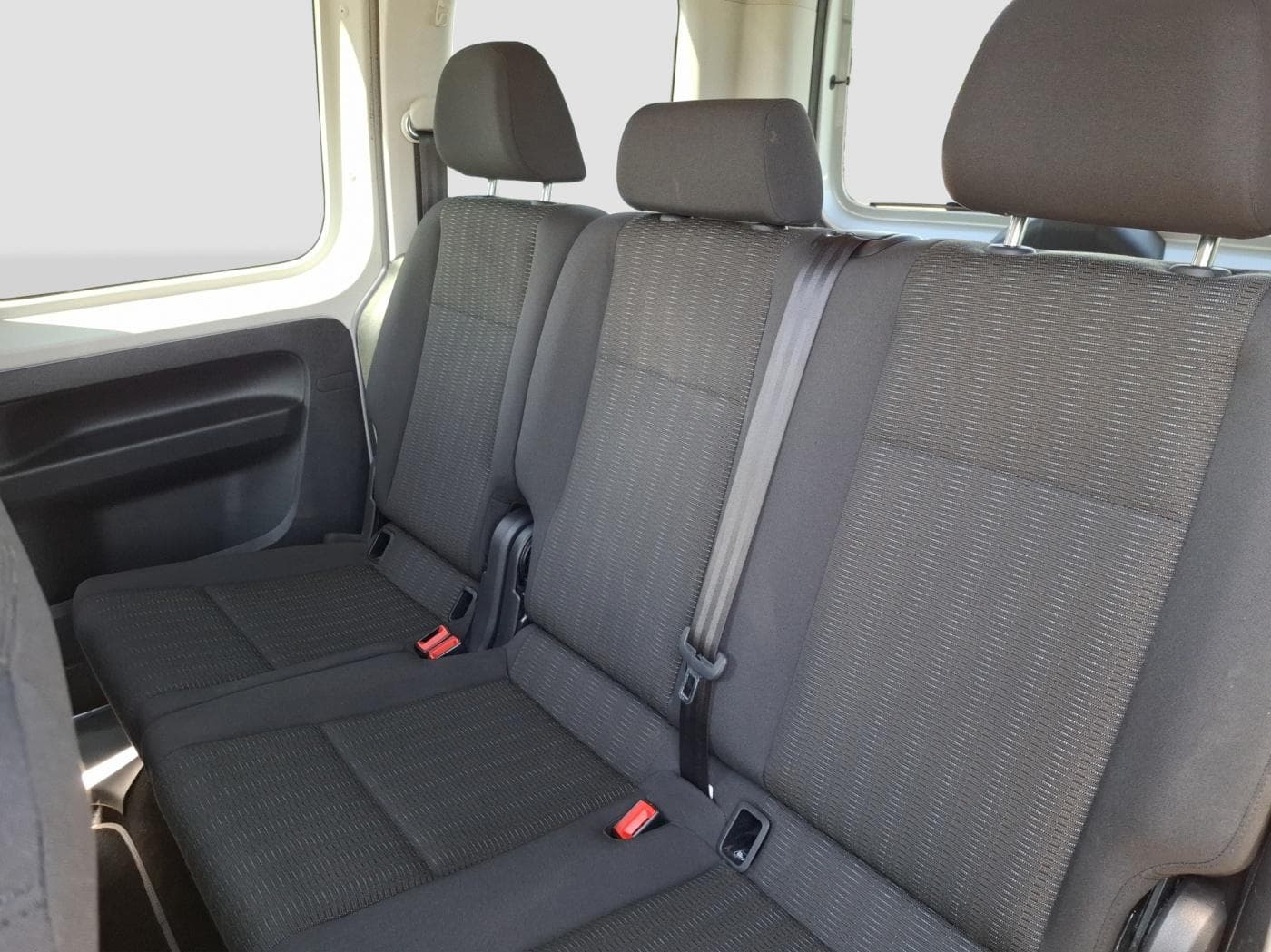 Volkswagen Caddy Comfortline BMT Bild 15