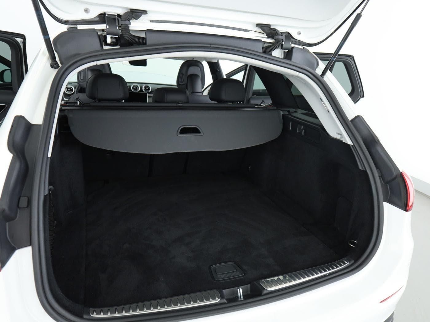 Mercedes-Benz C 220 d T Bild 22