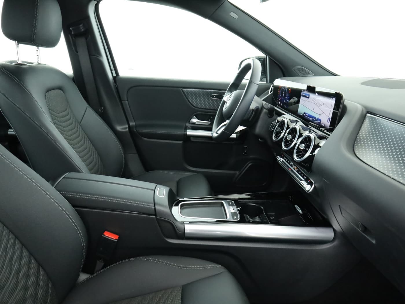 Mercedes-Benz GLA 200 Bild 17