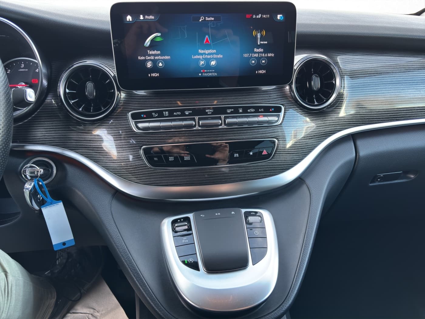 Mercedes-Benz V 300 d EDITION Lang Bild 12