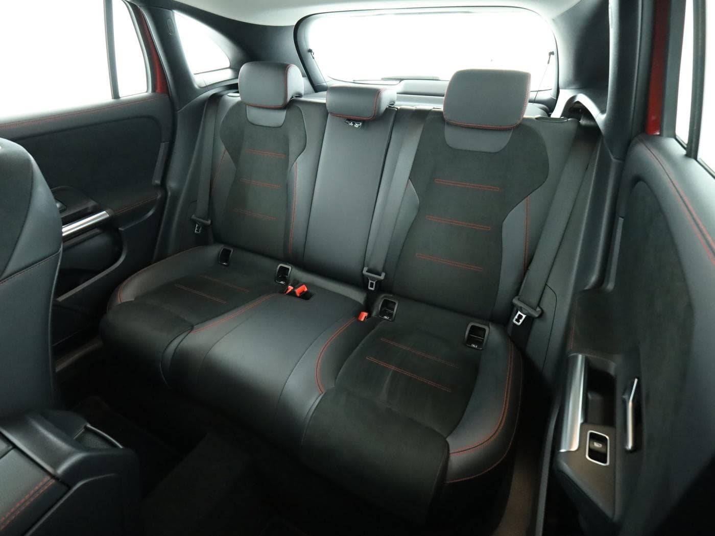 Mercedes-Benz GLA 250 e Bild 18