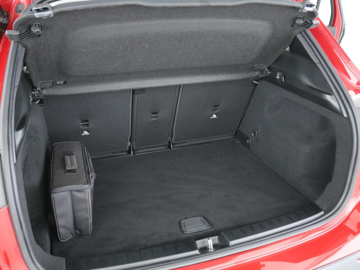 Mercedes-Benz GLA 250 e Bild 22