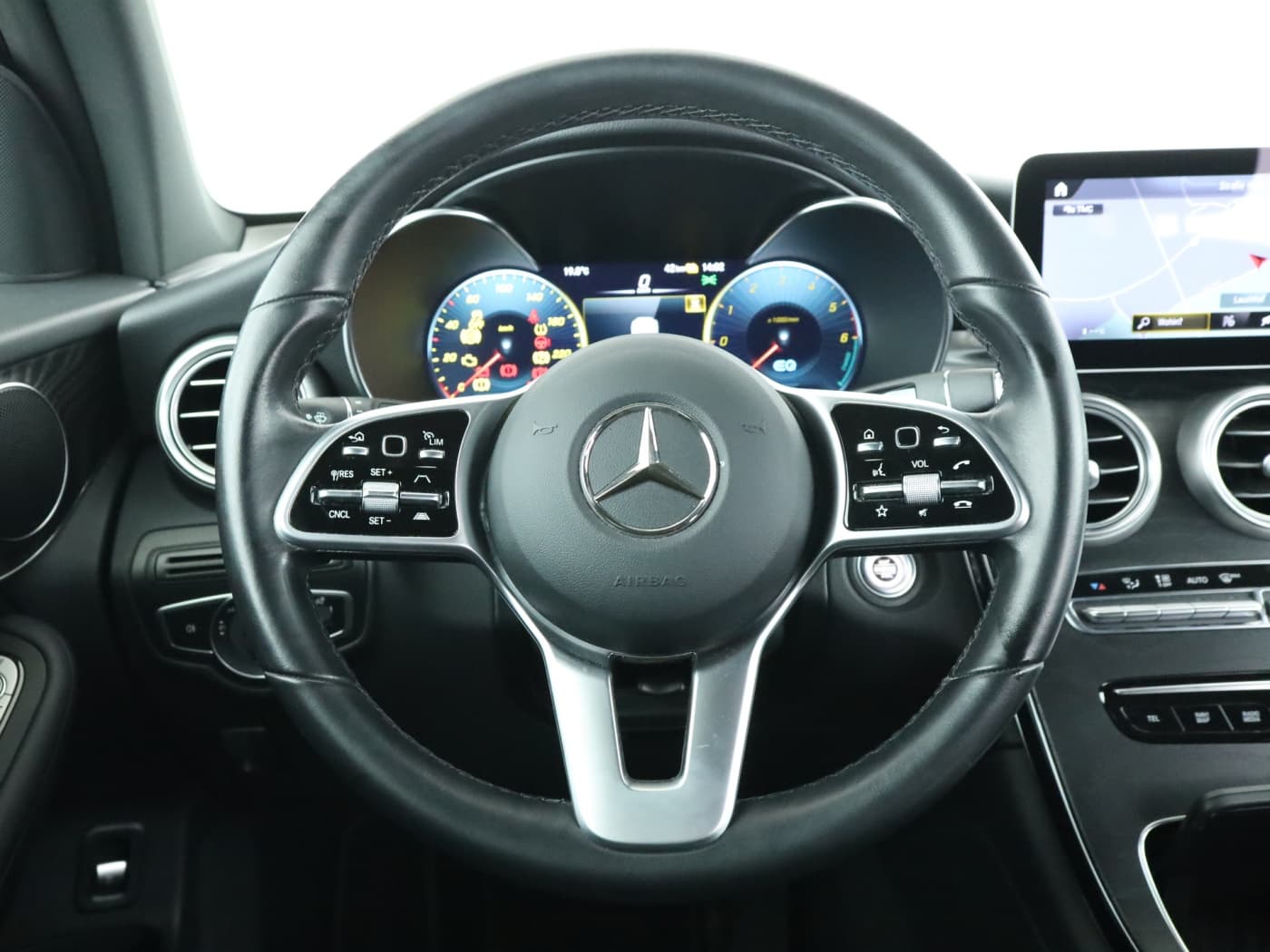 Mercedes-Benz GLC 300 de 4M Bild 11