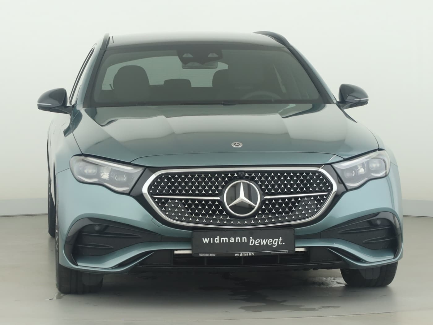 Mercedes-Benz E 220 d T-Modell Bild 3