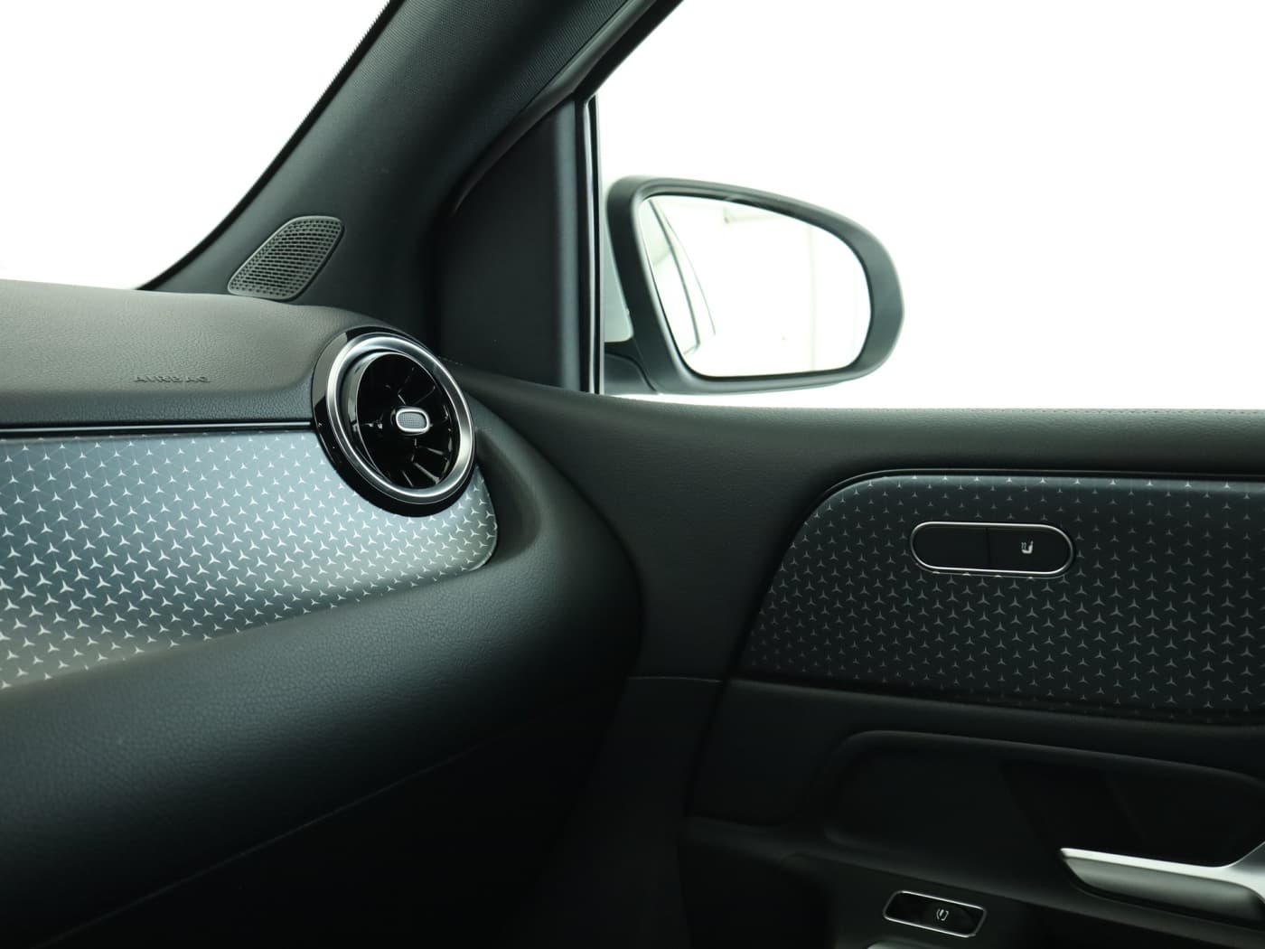Mercedes-Benz B 180 d Bild 16