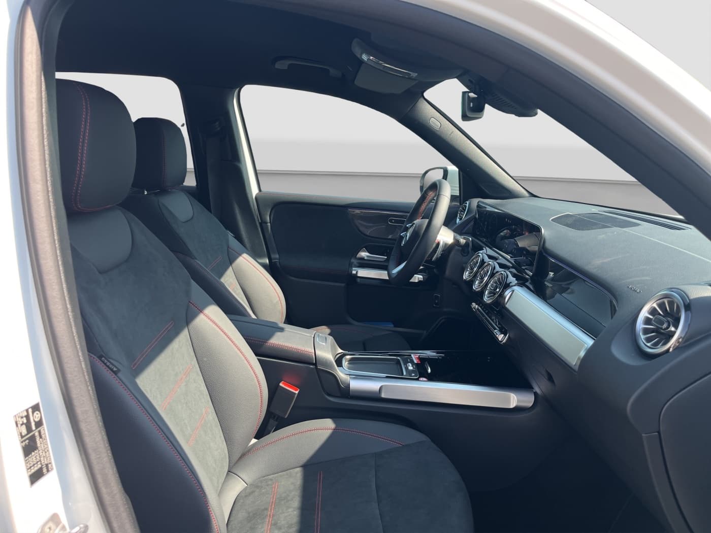 Mercedes-Benz GLB 220 d 4MATIC Bild 15