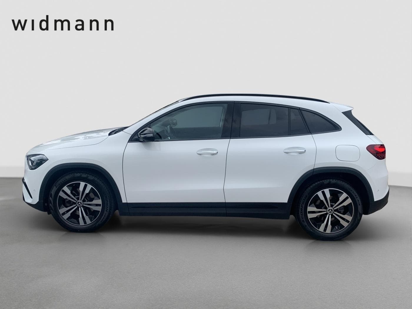 Mercedes-Benz GLA 200 d 4M Bild 5