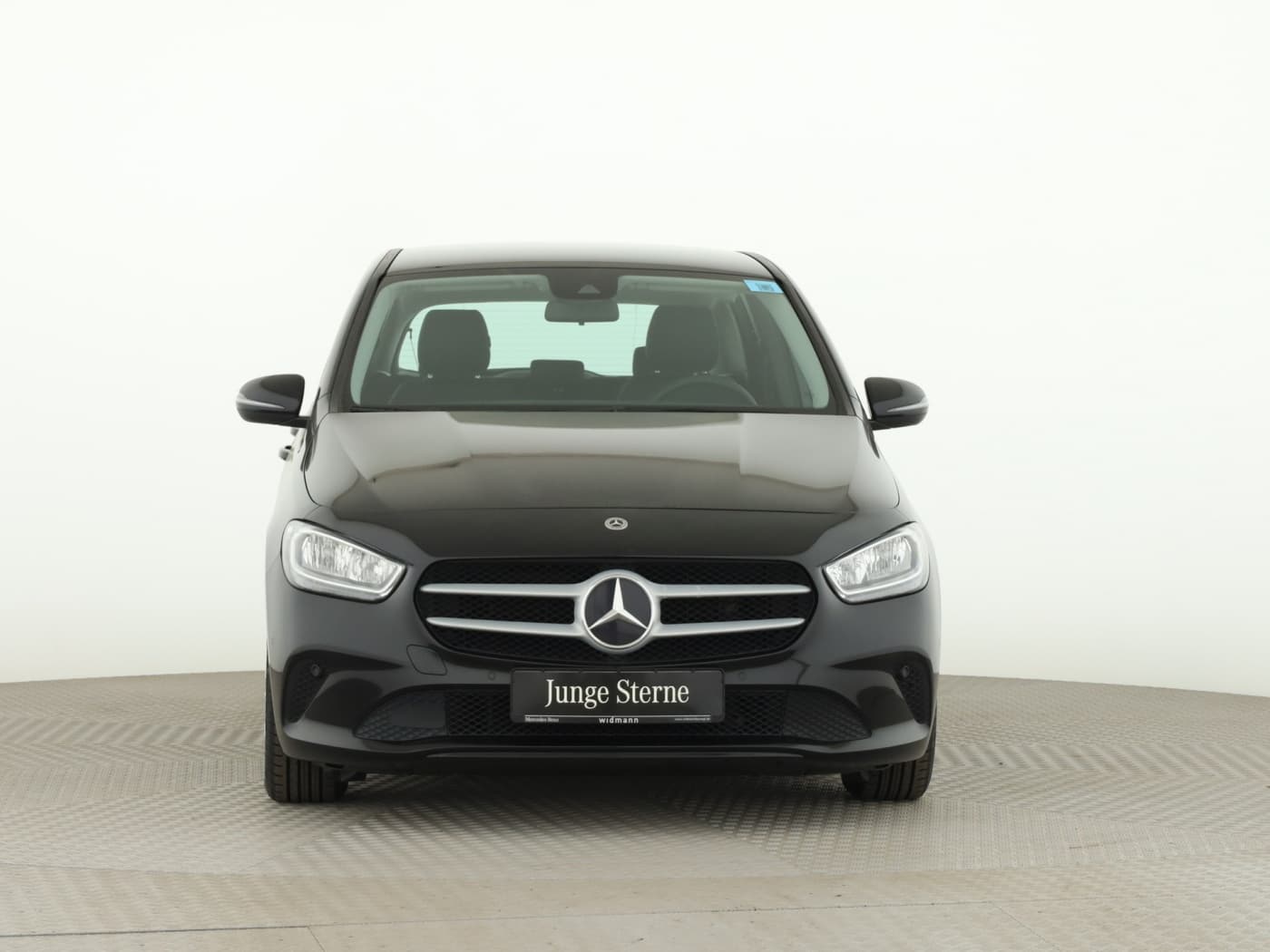 Mercedes-Benz B 200 d Bild 3