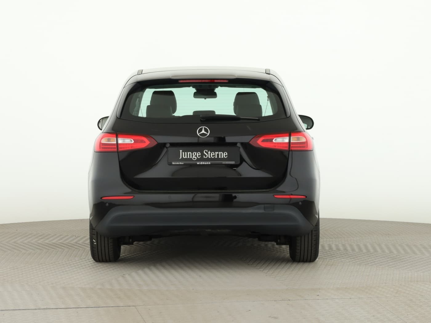 Mercedes-Benz B 200 d Bild 4