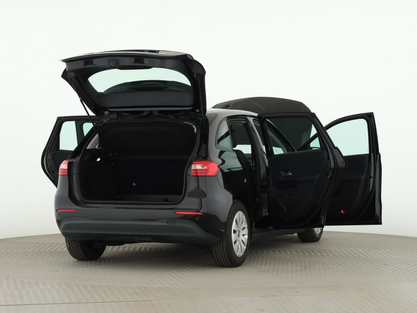 Mercedes-Benz B 200 d Bild 9