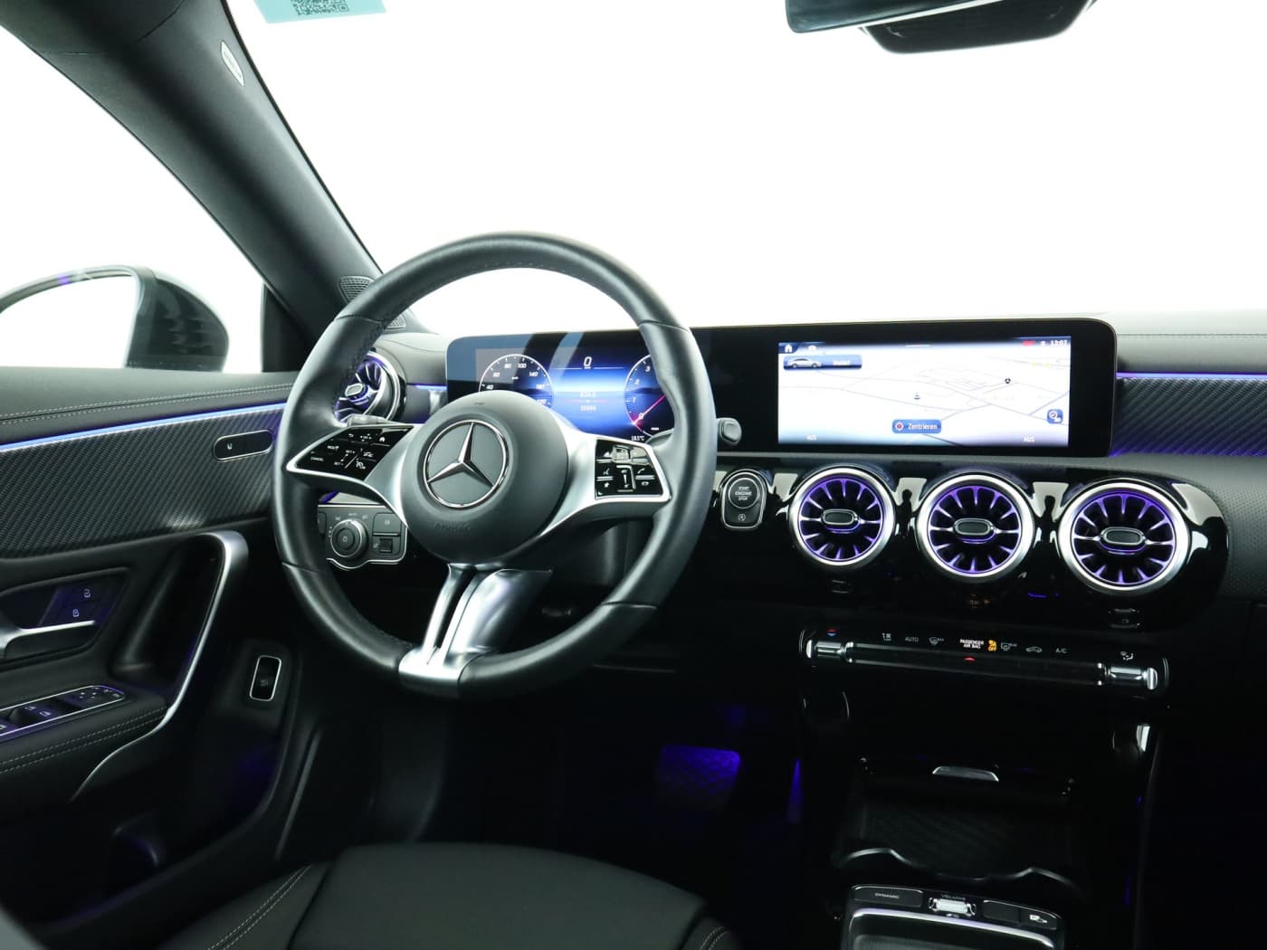 Mercedes-Benz CLA 250 4M SB Bild 10