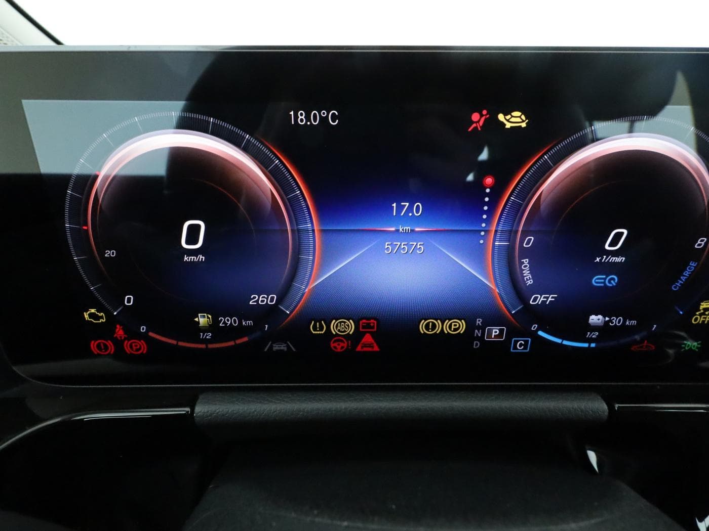 Mercedes-Benz GLA 250 e Bild 12