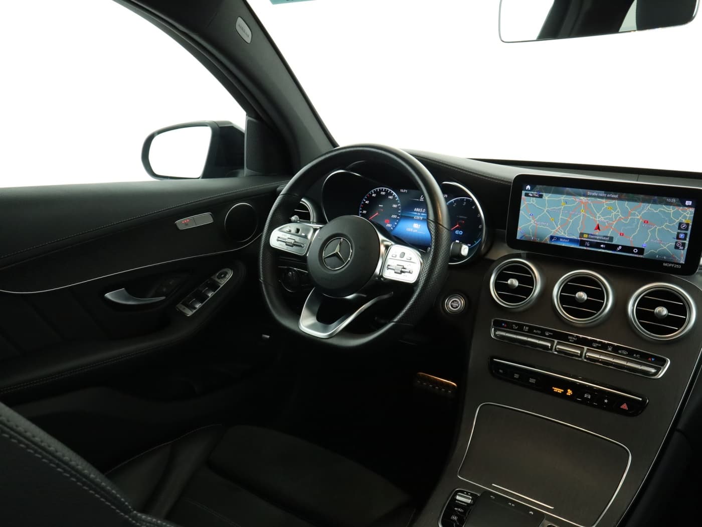 Mercedes-Benz GLC 300 de 4M Coup Bild 10