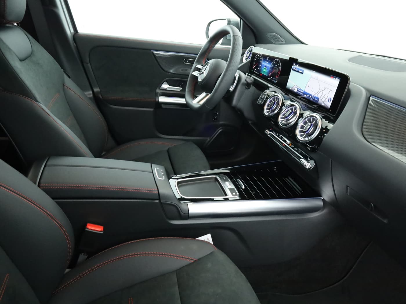 Mercedes-Benz GLA 200 Bild 17
