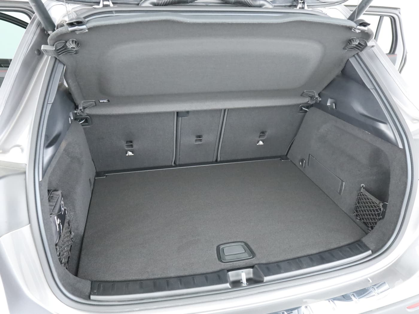 Mercedes-Benz GLA 200 Bild 22