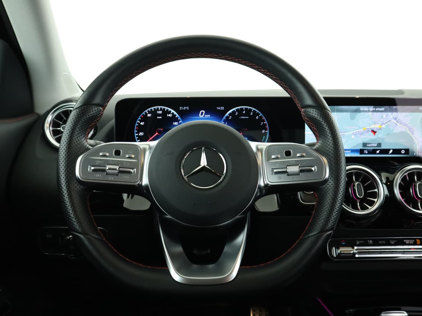 Mercedes-Benz GLA 250 e Bild 11