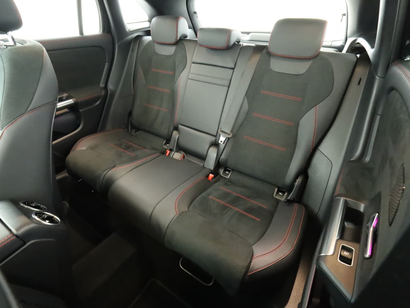 Mercedes-Benz GLA 250 e Bild 18