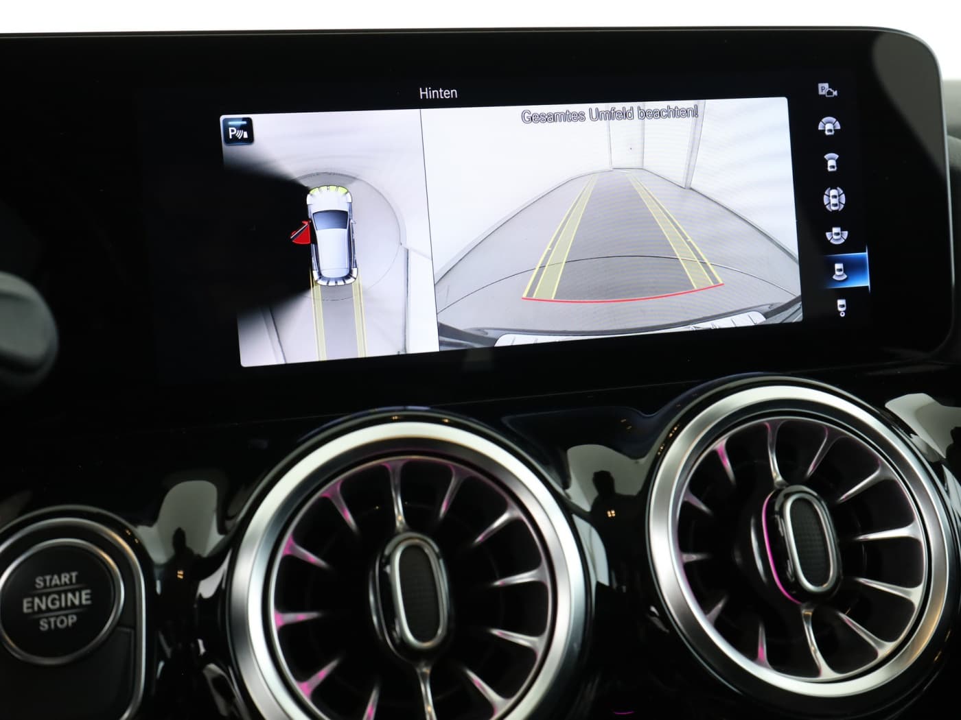 Mercedes-Benz GLA 250 e Bild 28