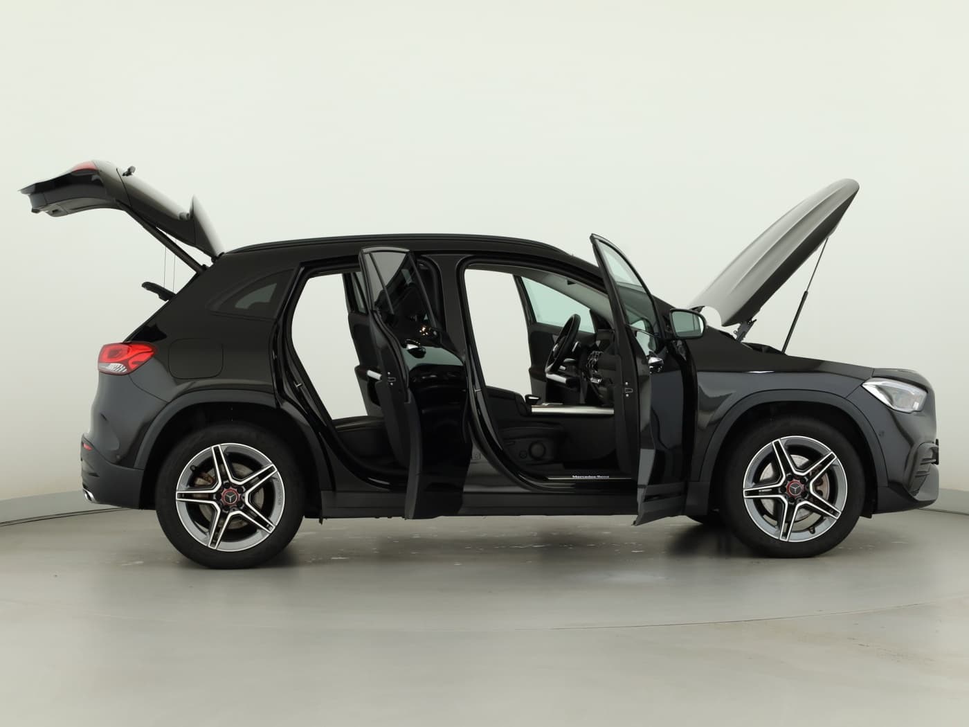 Mercedes-Benz GLA 250 e Bild 8