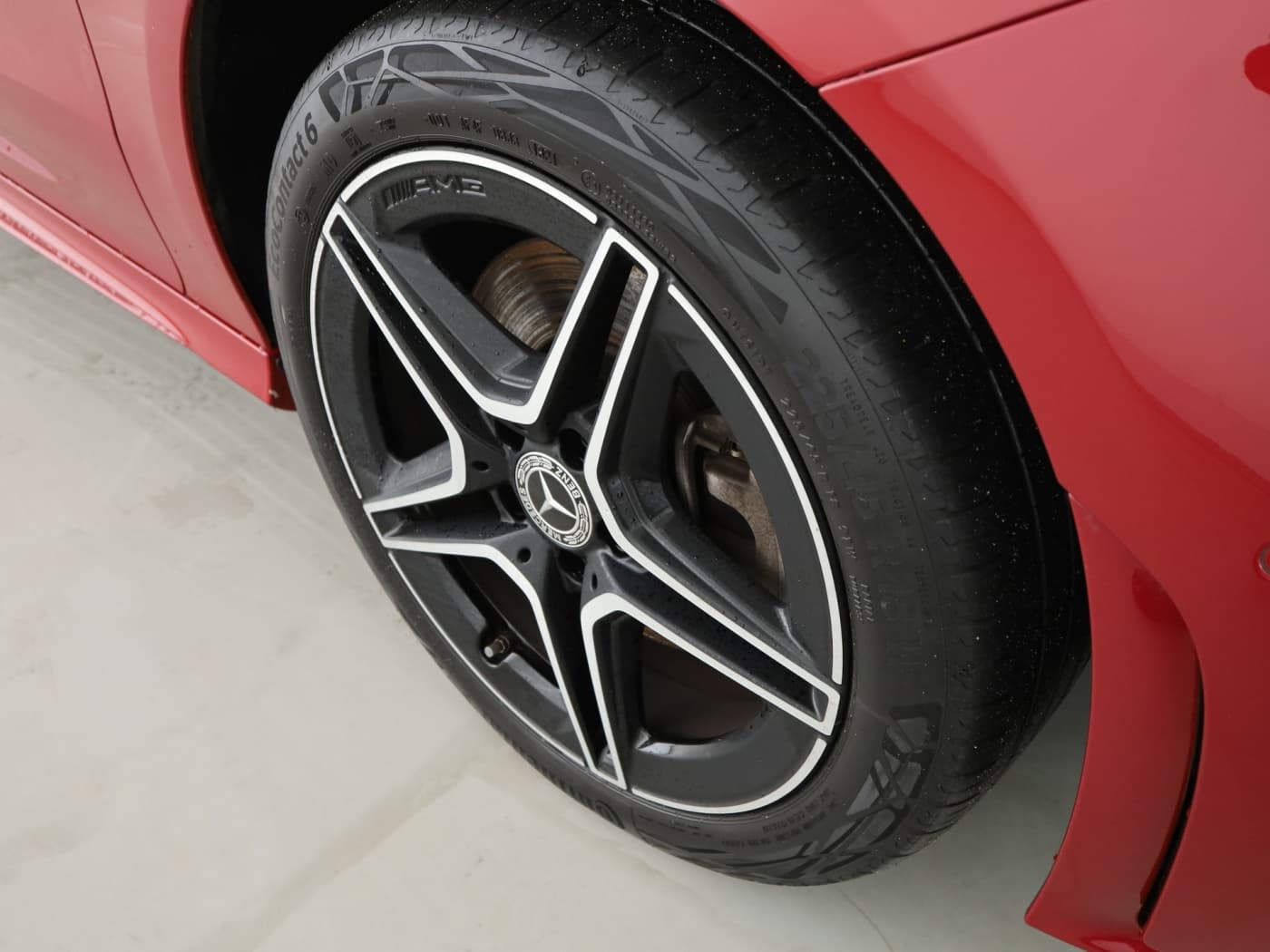 Mercedes-Benz CLA 250 e Bild 21