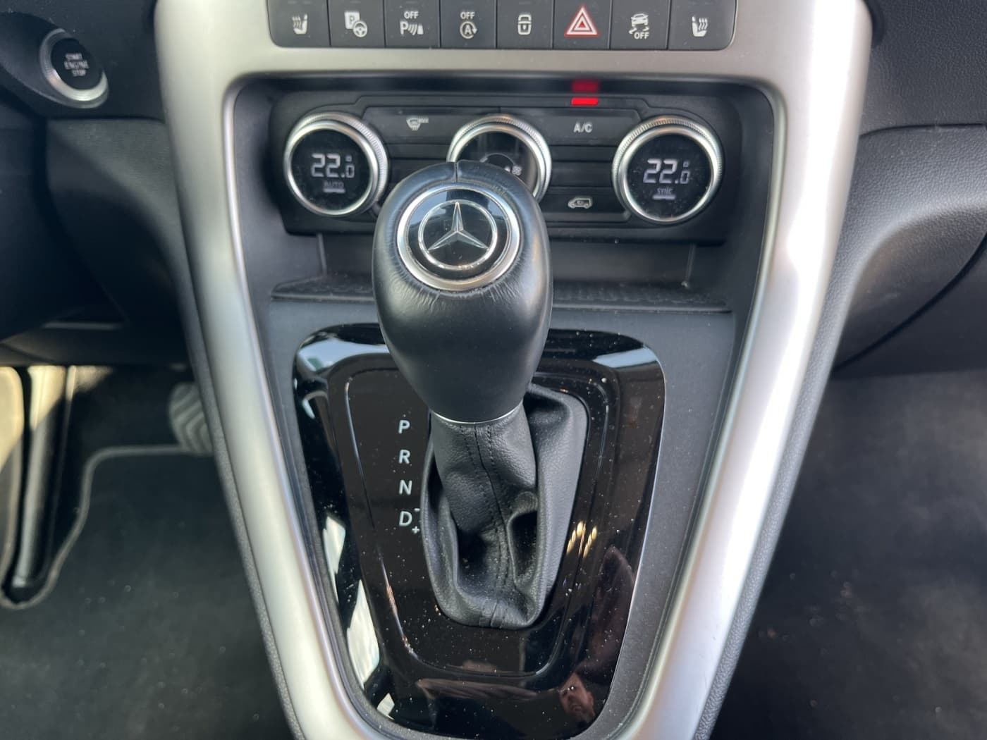 Mercedes-Benz T 180 d PROGRESSIVE Bild 13