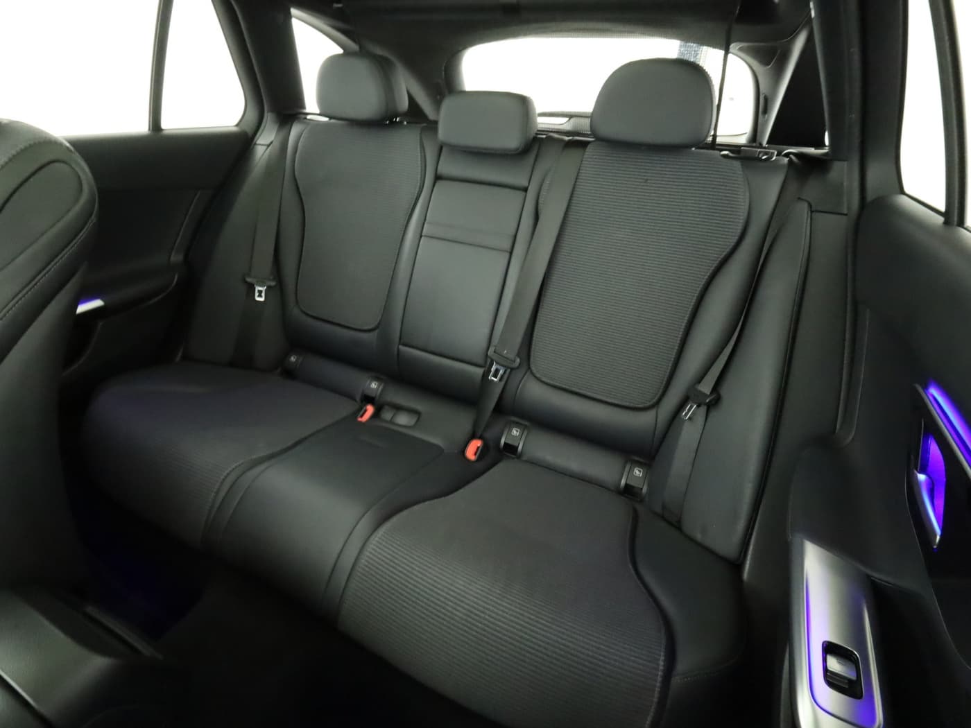 Mercedes-Benz C 220 d T Bild 18