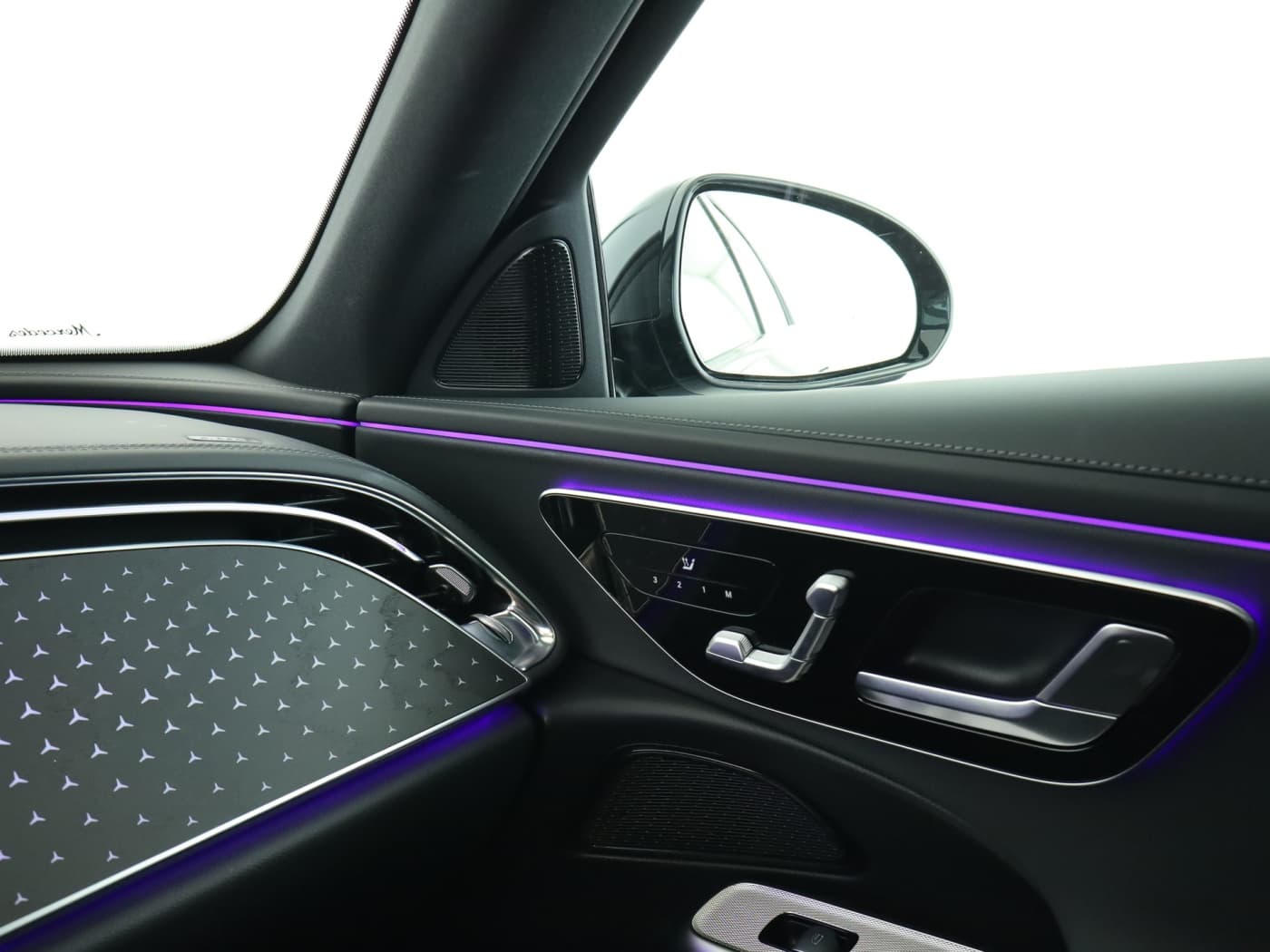 Mercedes-Benz E 220 d 4M Bild 16