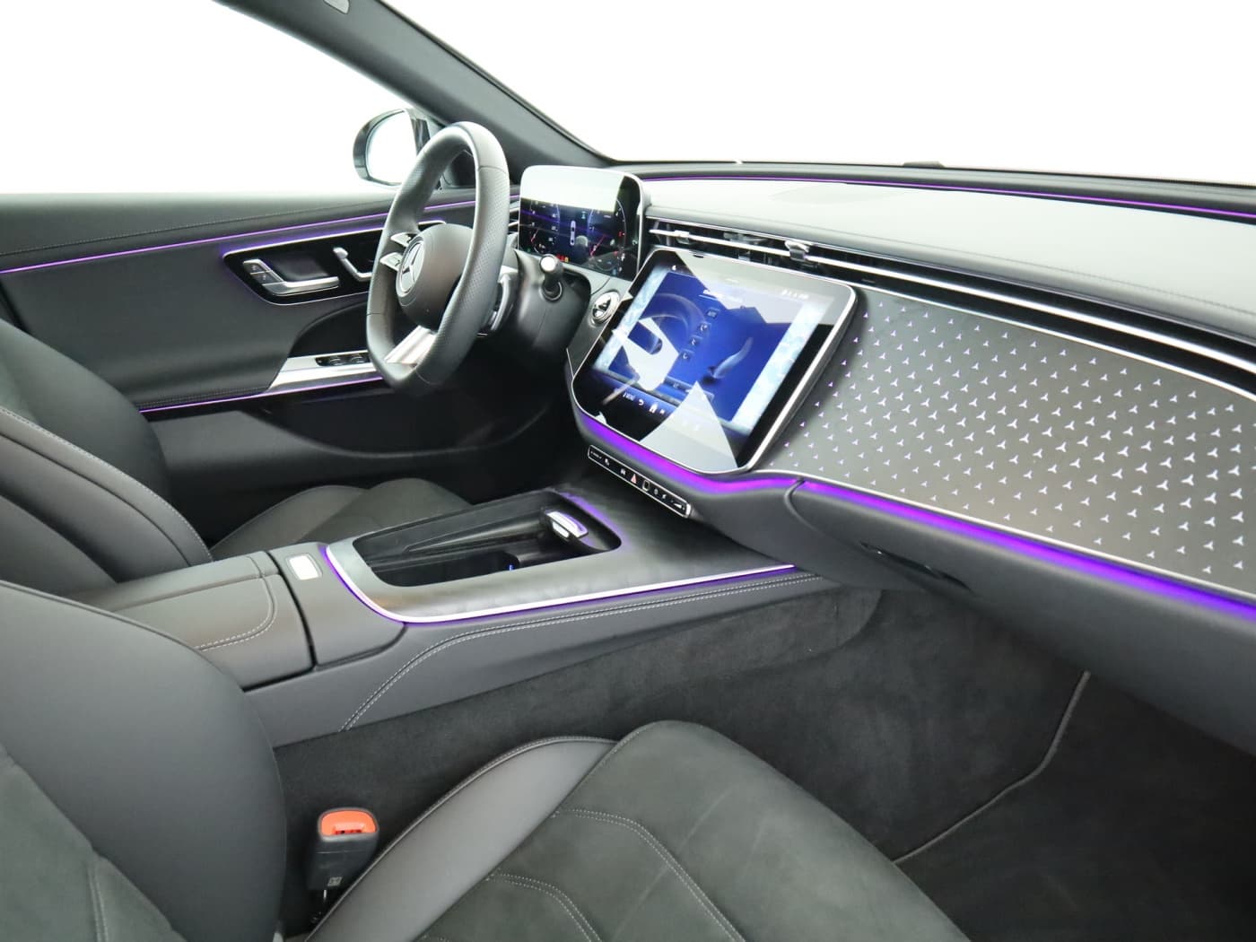 Mercedes-Benz E 220 d 4M Bild 17