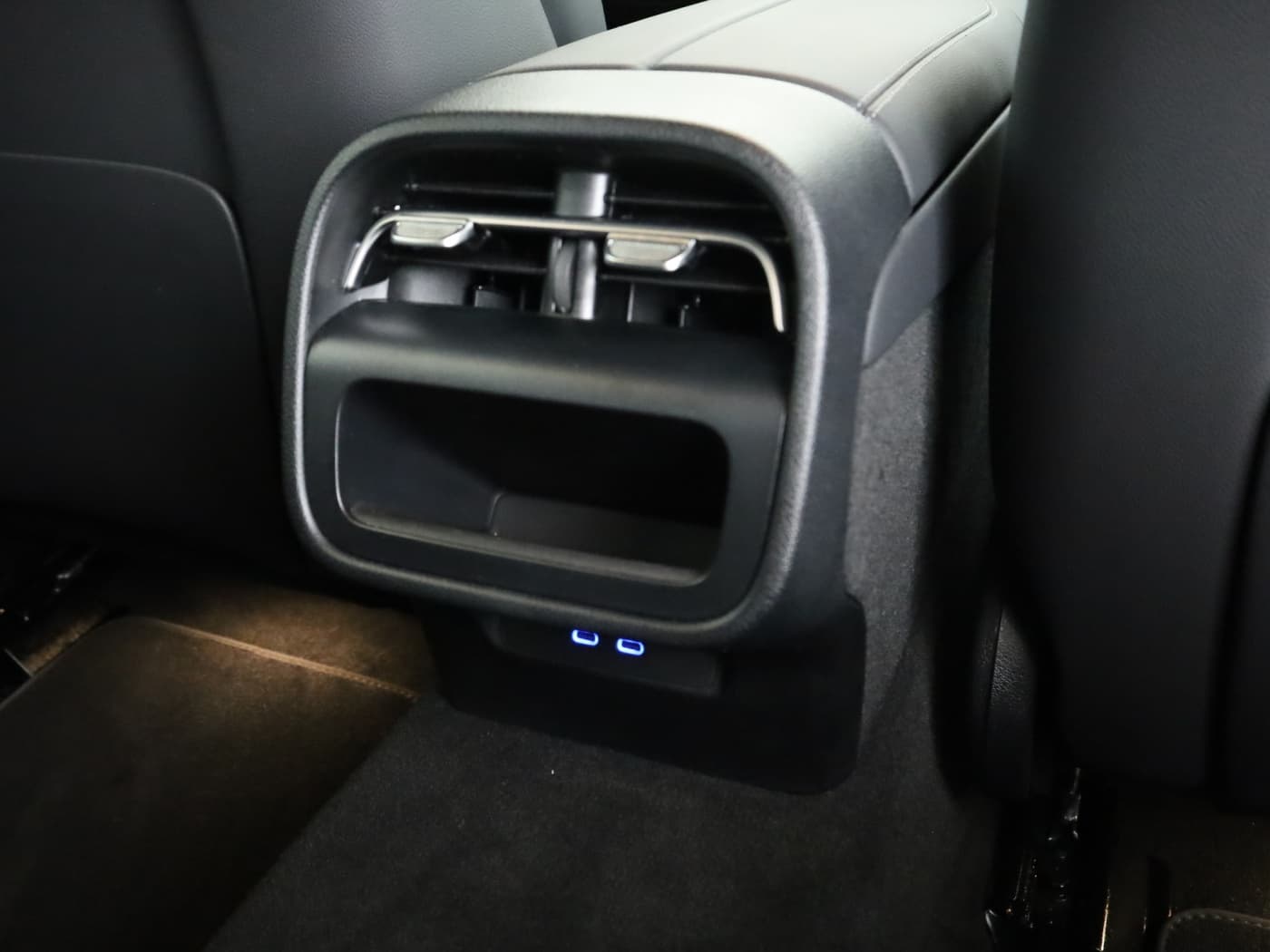 Mercedes-Benz E 220 d 4M Bild 23