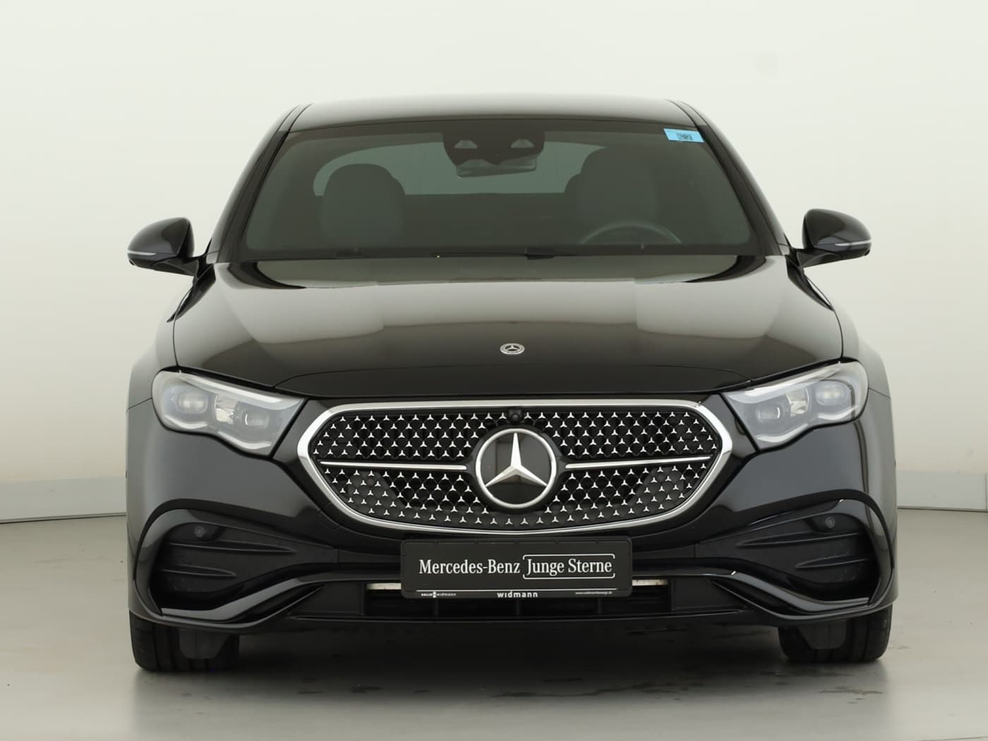 Mercedes-Benz E 220 d 4M Bild 3