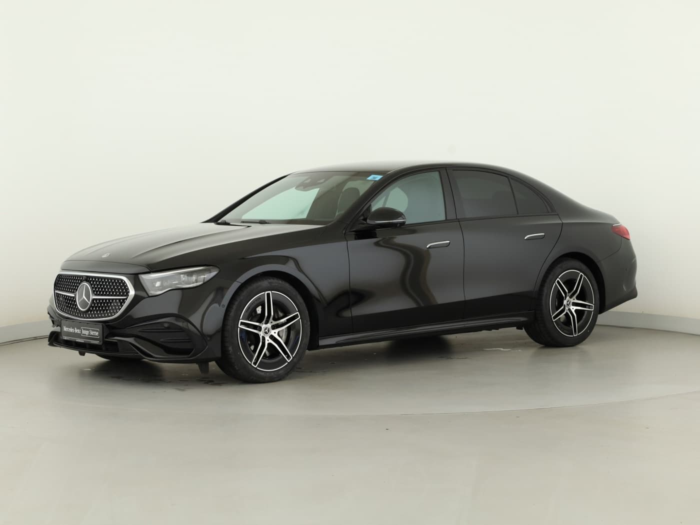 Mercedes-Benz E 220 d 4M Bild 5
