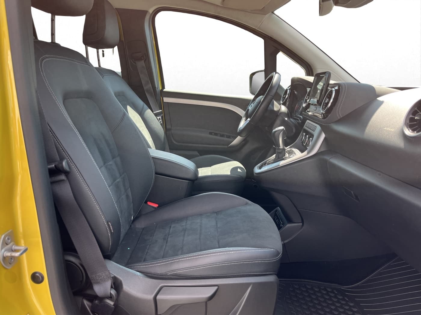 Mercedes-Benz T 180 d PROGRESSIVE EDITION Bild 14