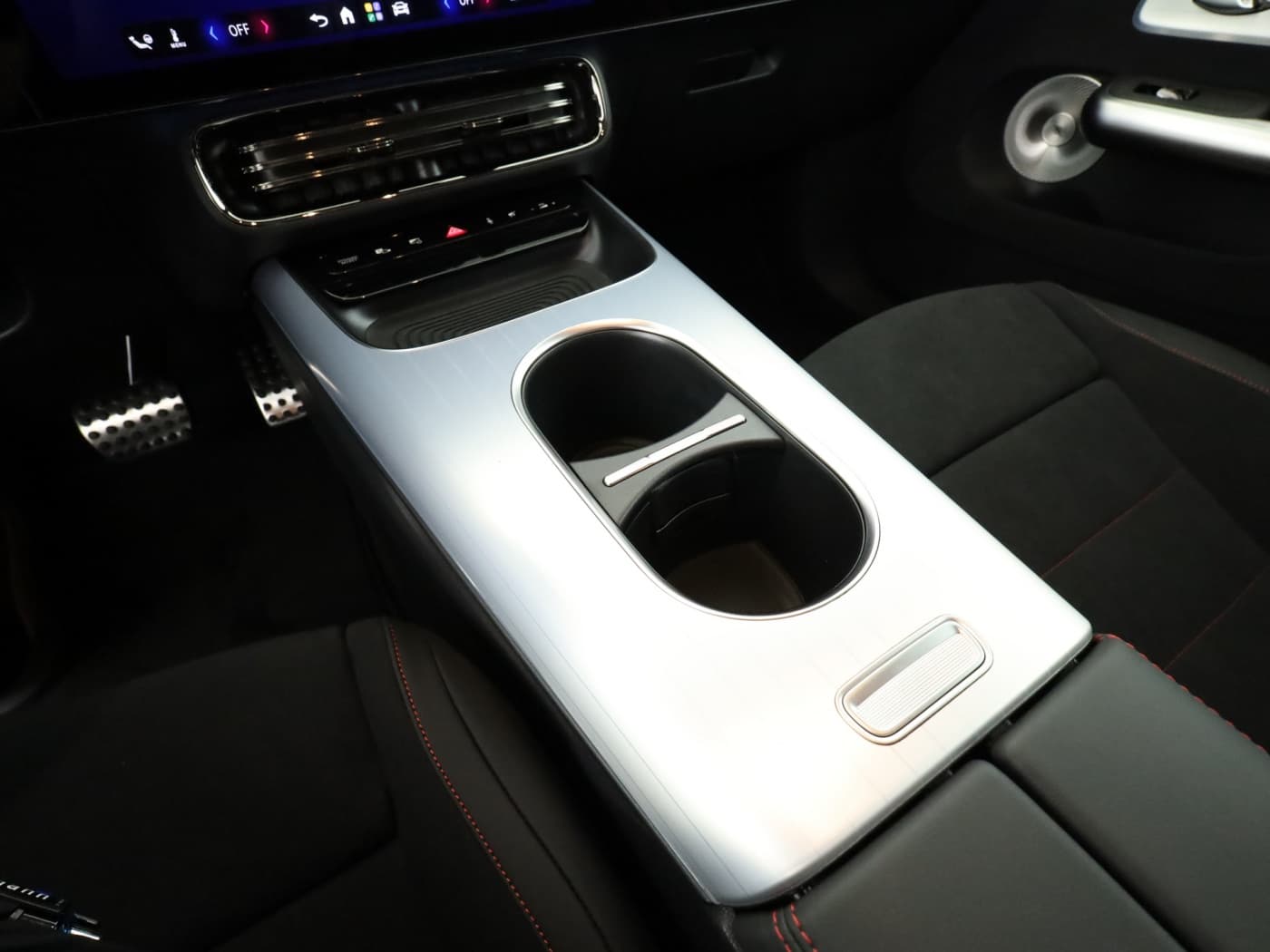 Mercedes-Benz CLA 350 4MATIC SB mit EQ Bild 15