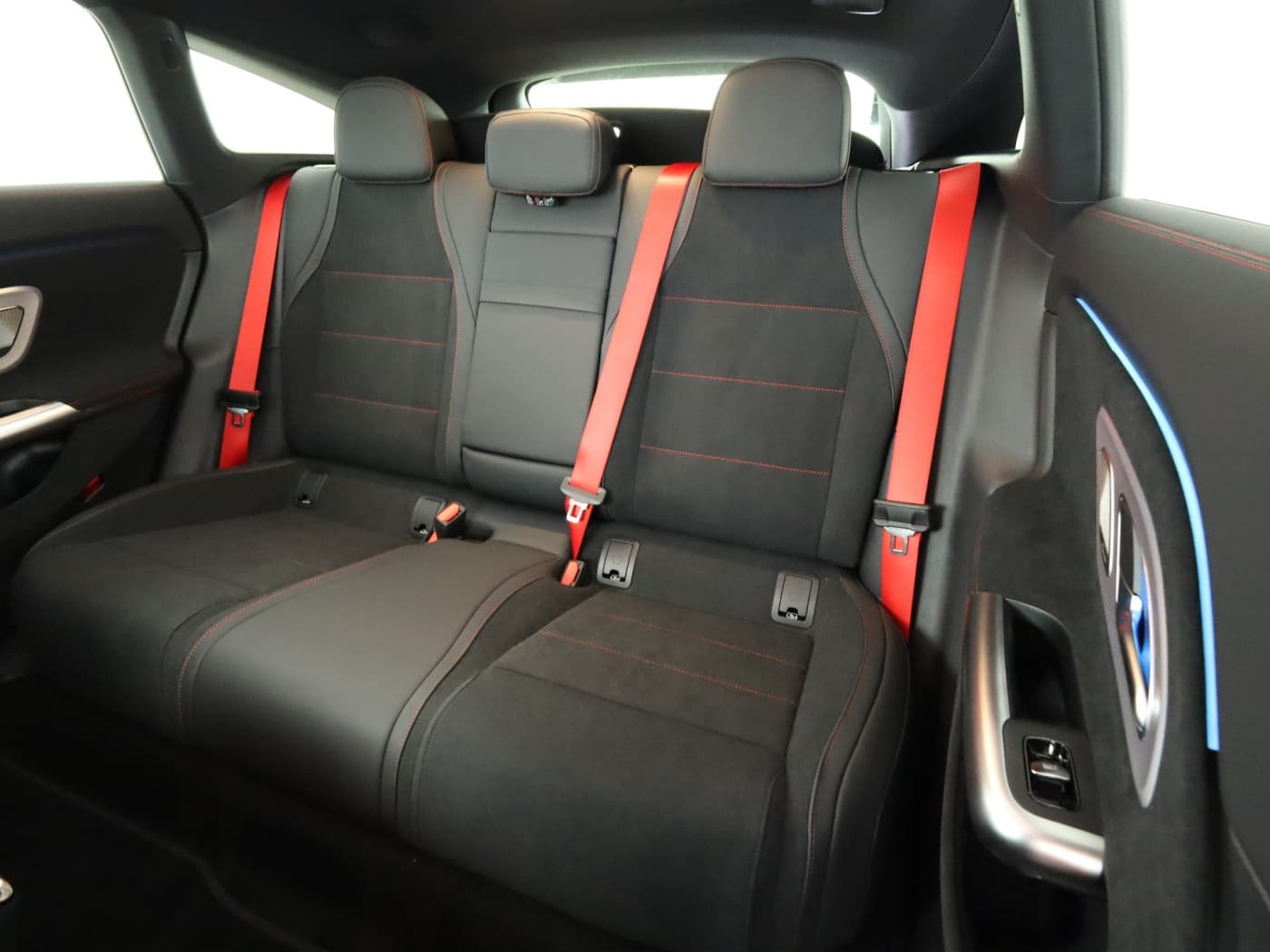 Mercedes-Benz CLA 350 4MATIC SB mit EQ Bild 18