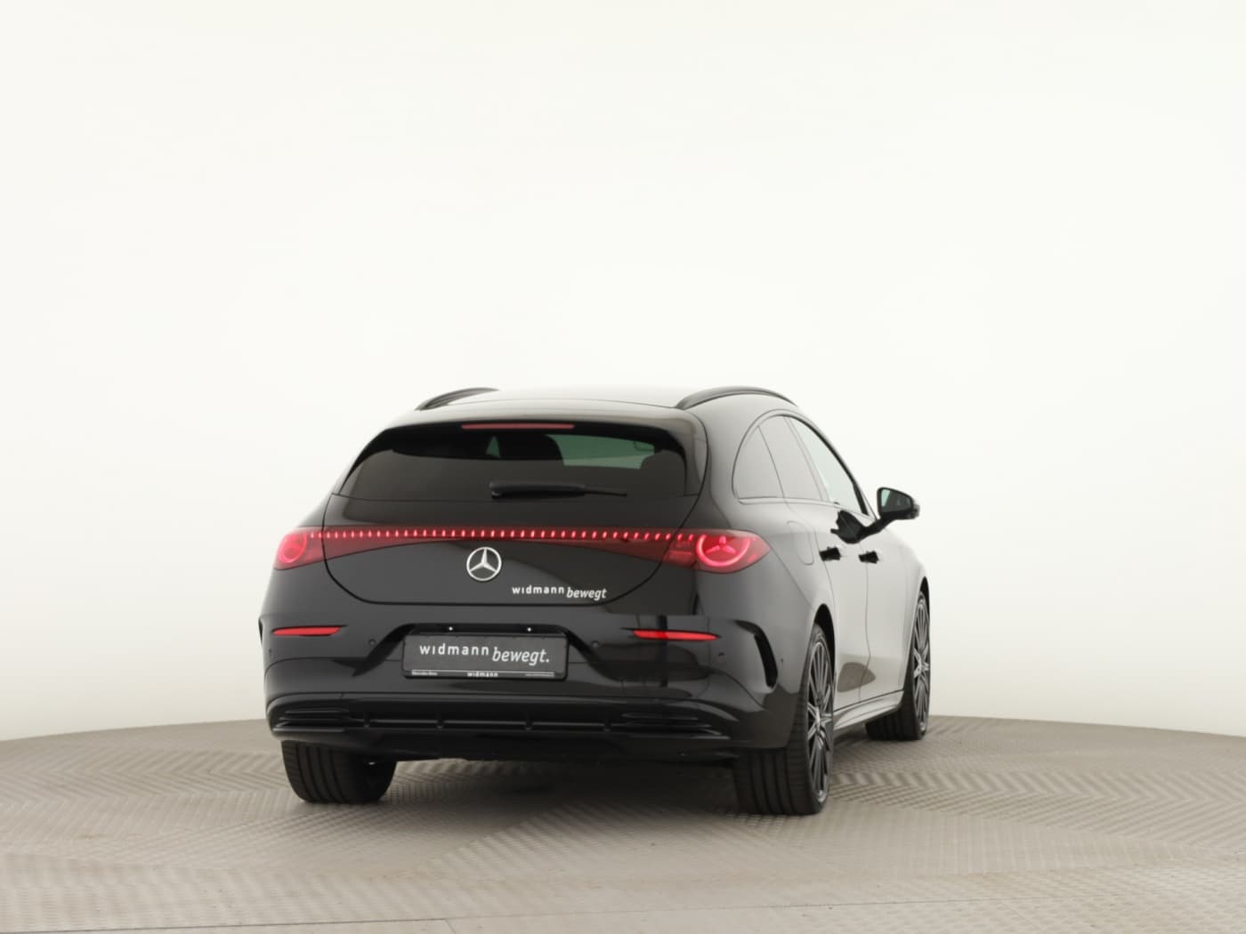 Mercedes-Benz CLA 350 4MATIC SB mit EQ Bild 2