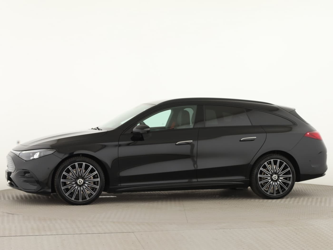 Mercedes-Benz CLA 350 4MATIC SB mit EQ Bild 7