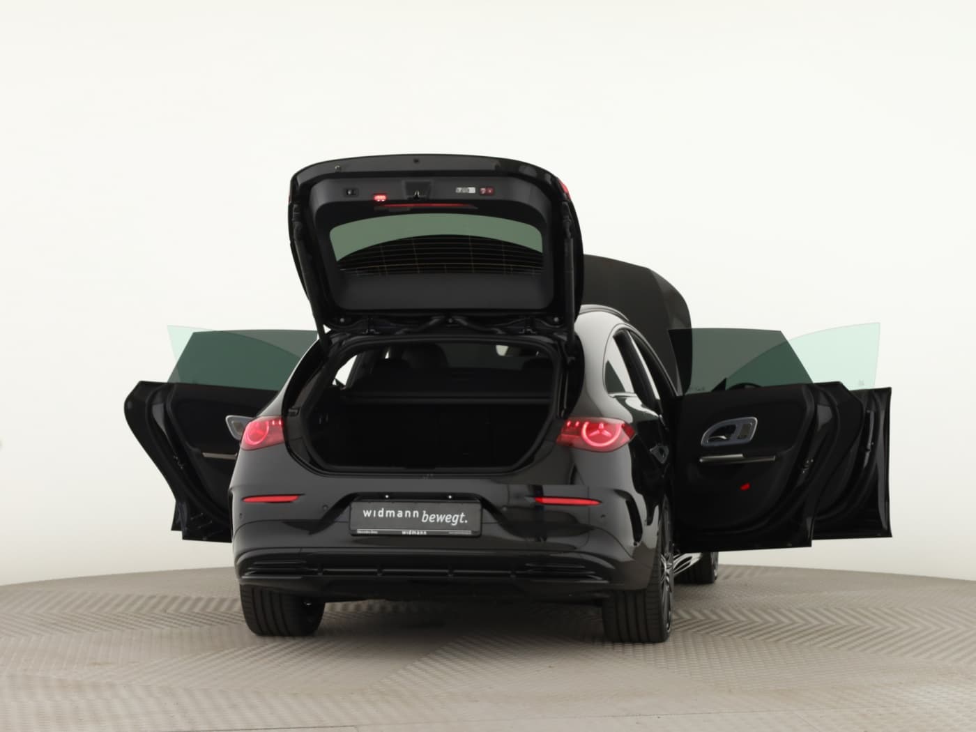 Mercedes-Benz CLA 350 4MATIC SB mit EQ Bild 9