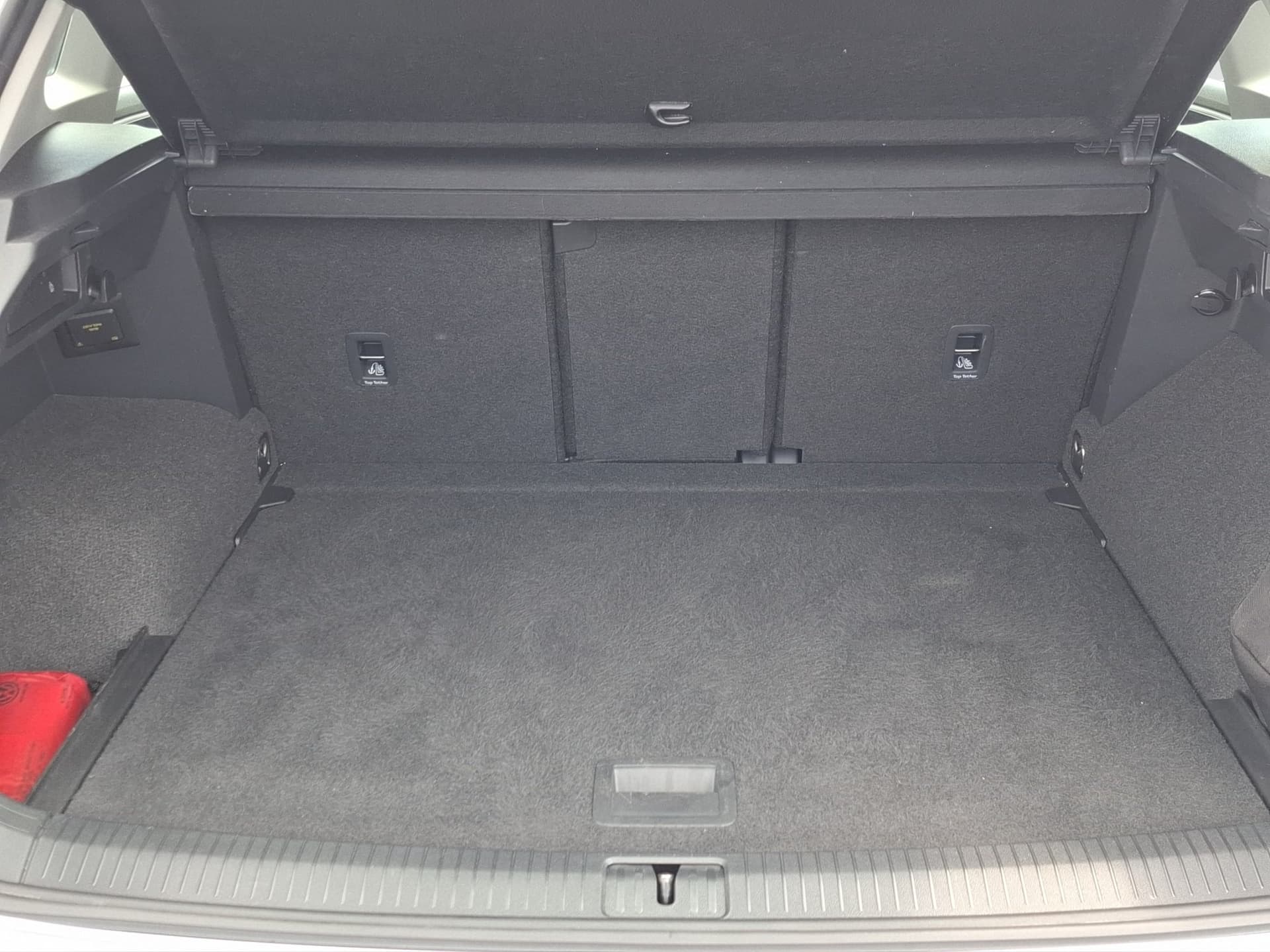 Volkswagen Tiguan Elegance 1.5 TSI DSG AHK NAVI ACC Bild 16
