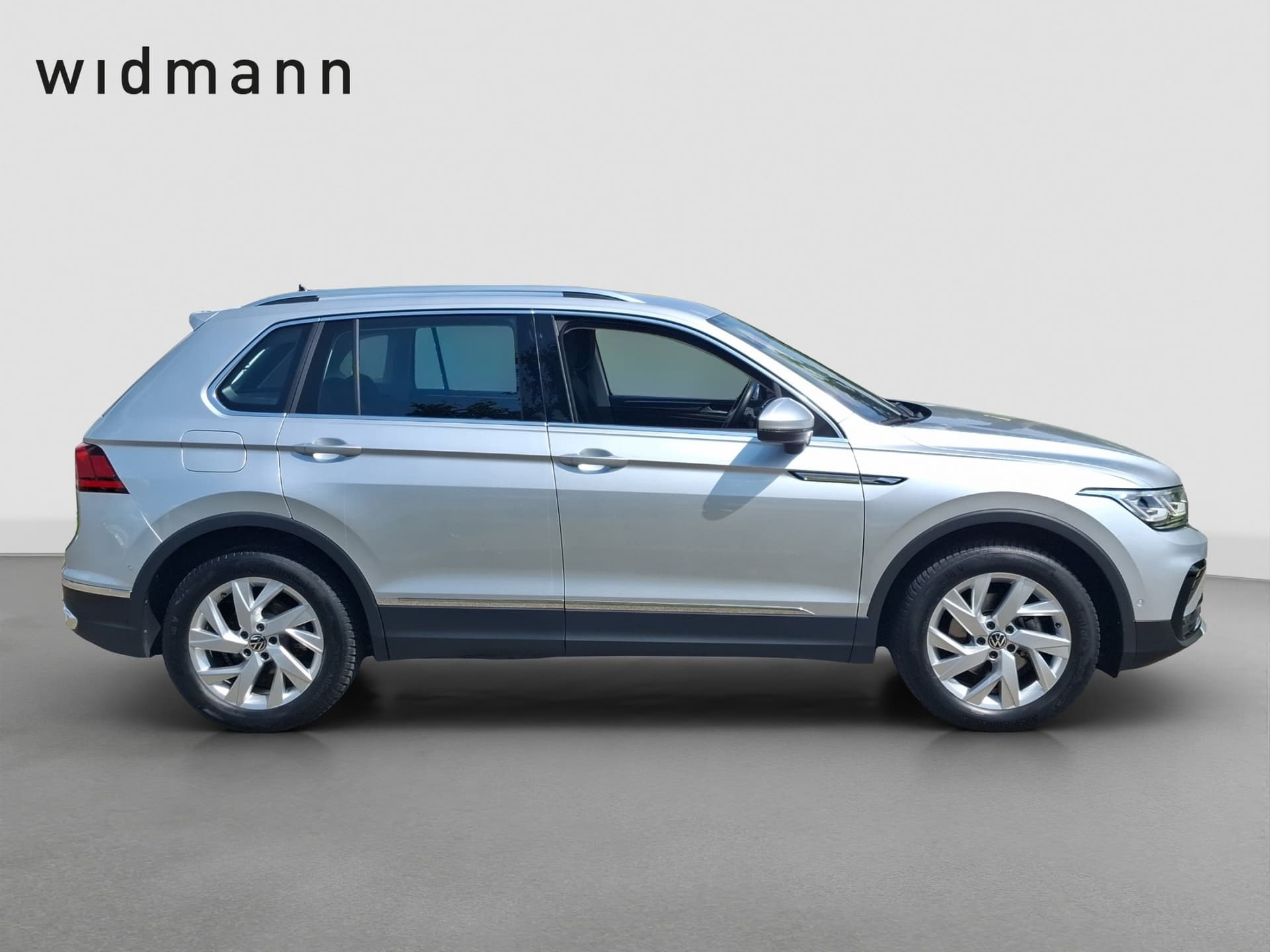 Volkswagen Tiguan Elegance 1.5 TSI DSG AHK NAVI ACC Bild 6
