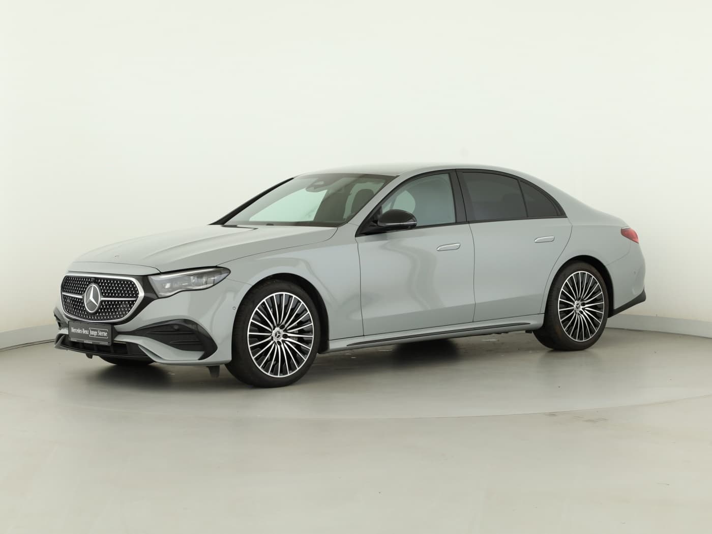 Mercedes-Benz E 220 d 4M Bild 5
