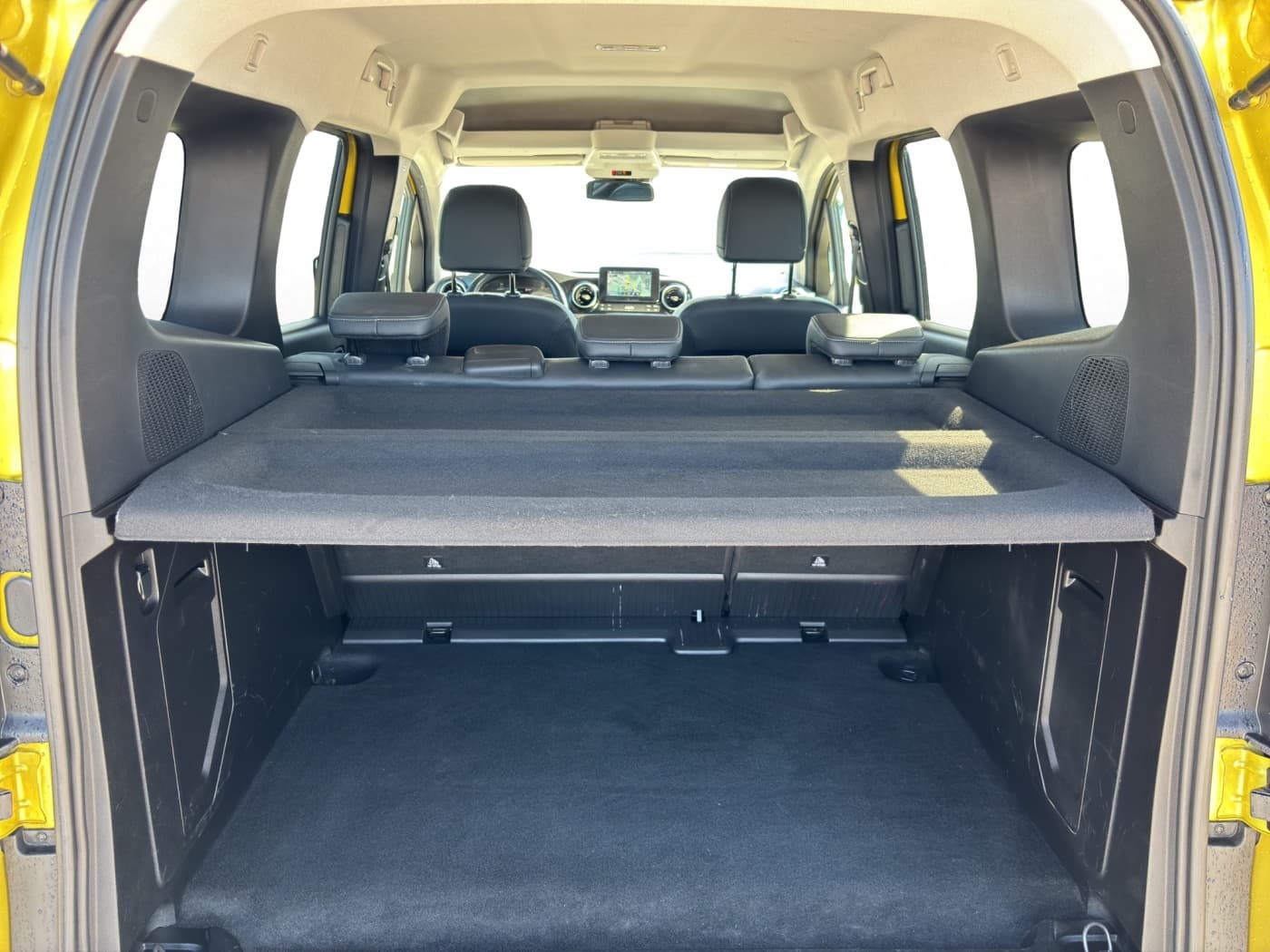 Mercedes-Benz T 180 d Bild 19