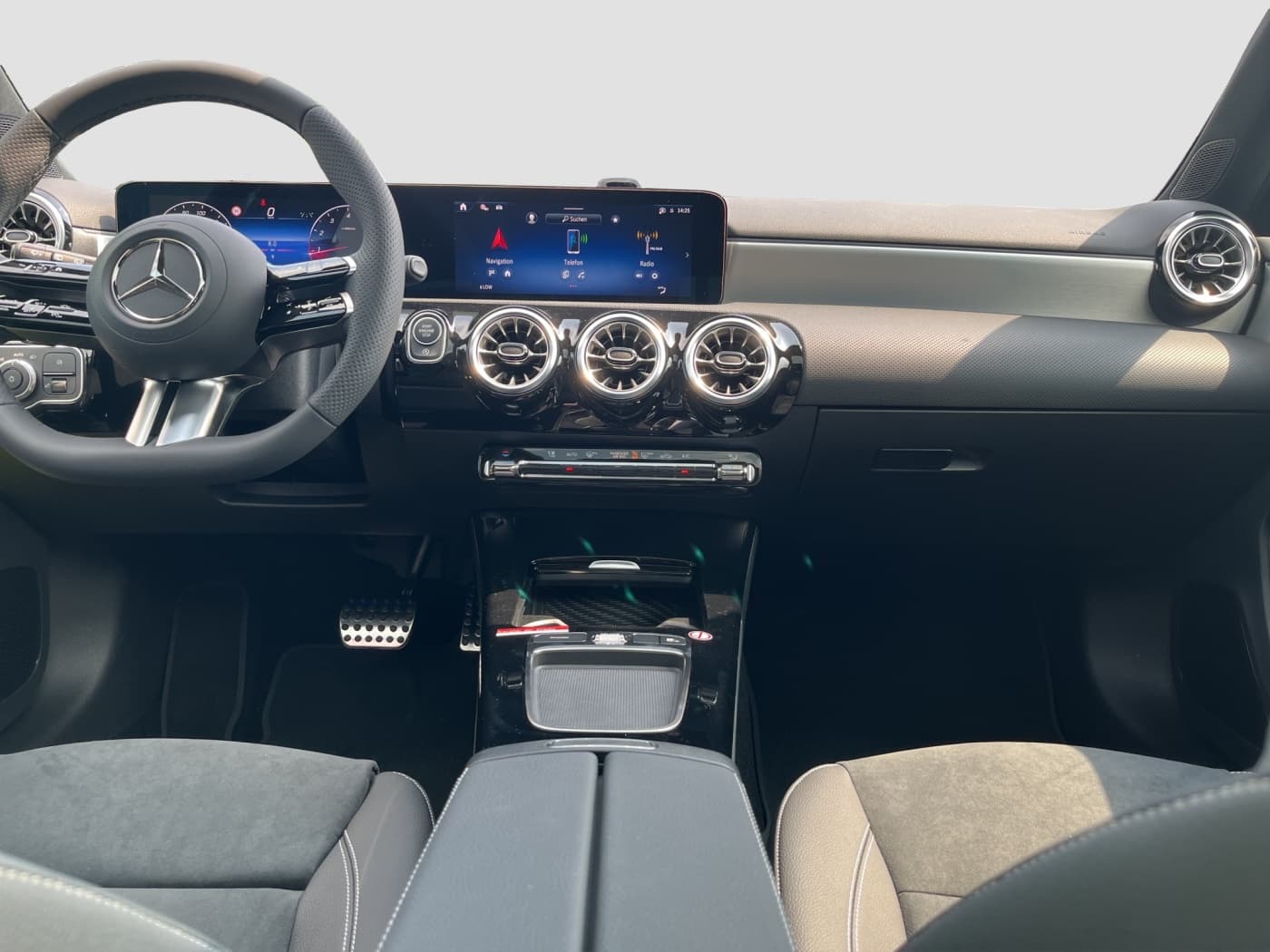 Mercedes-Benz A 200 Bild 13