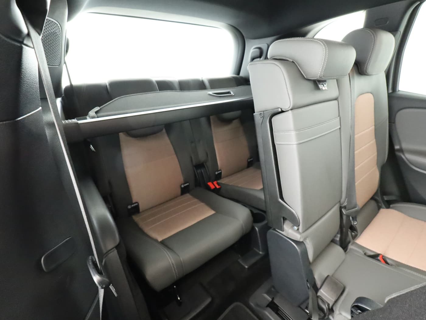 Mercedes-Benz EQB 300 4M Bild 25
