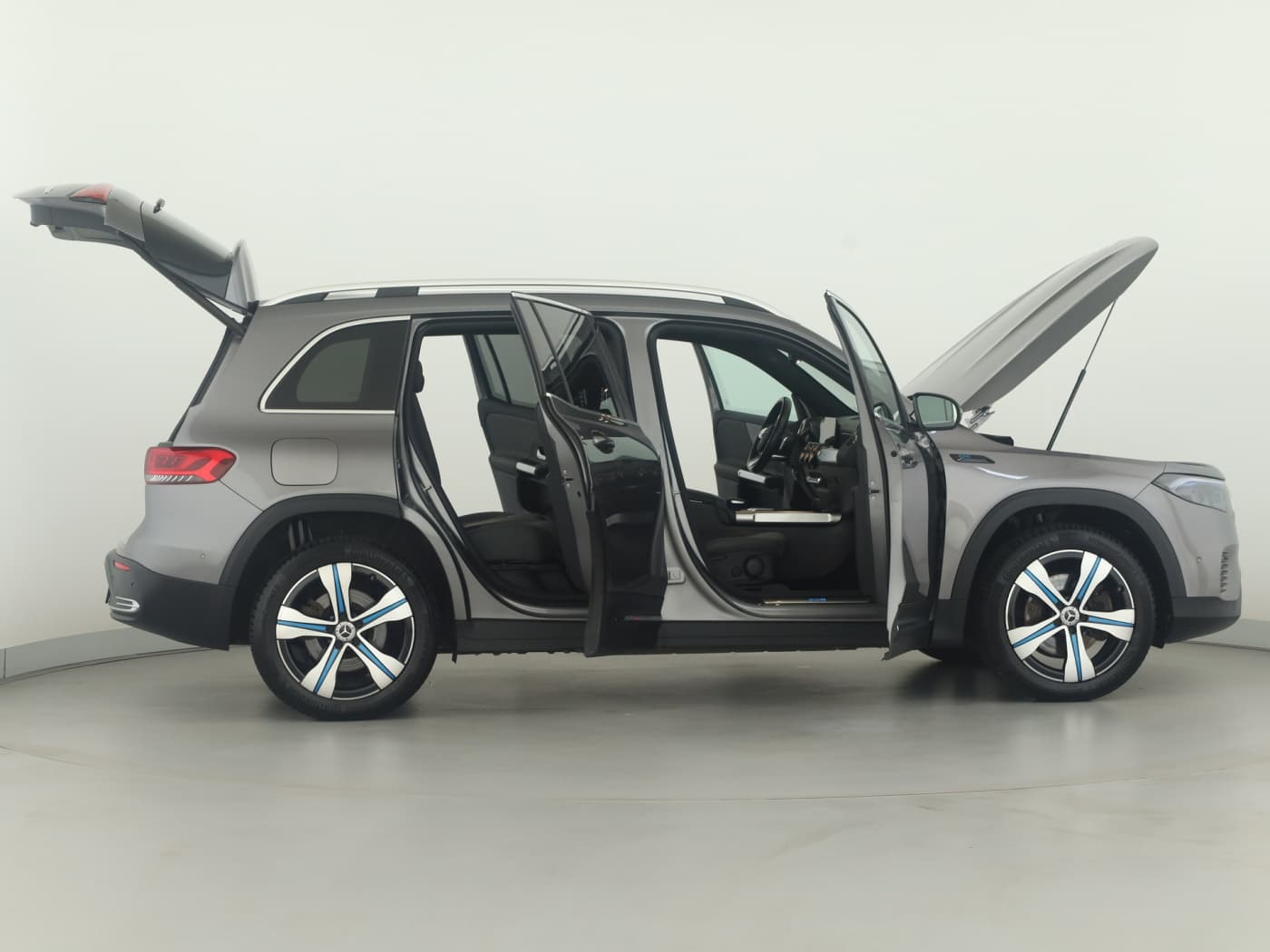 Mercedes-Benz EQB 300 4M Bild 8