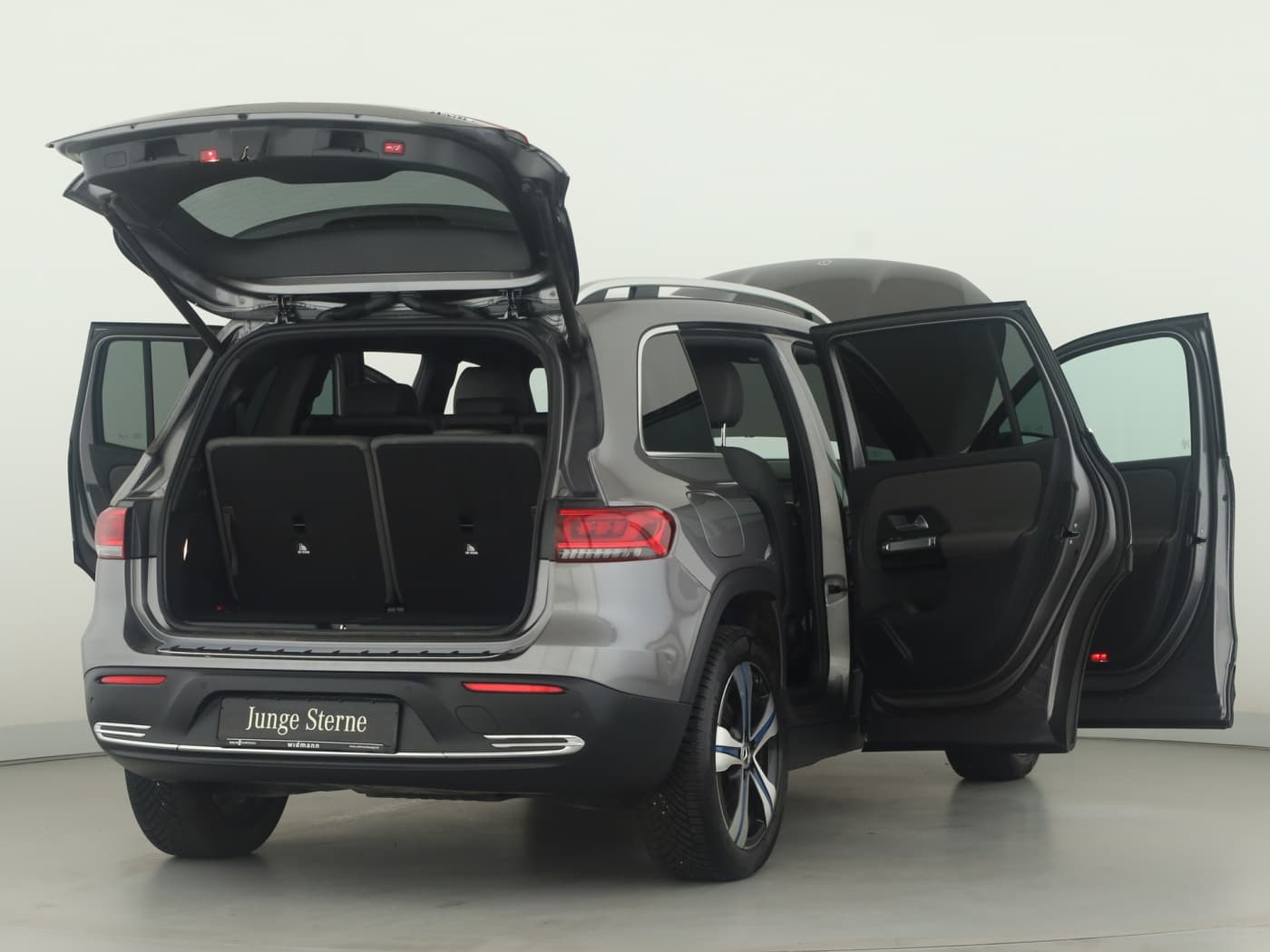Mercedes-Benz EQB 300 4M Bild 9