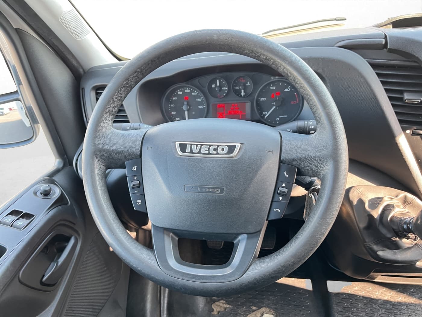 IVECO Daily Koffer LBW Maxi Bild 10