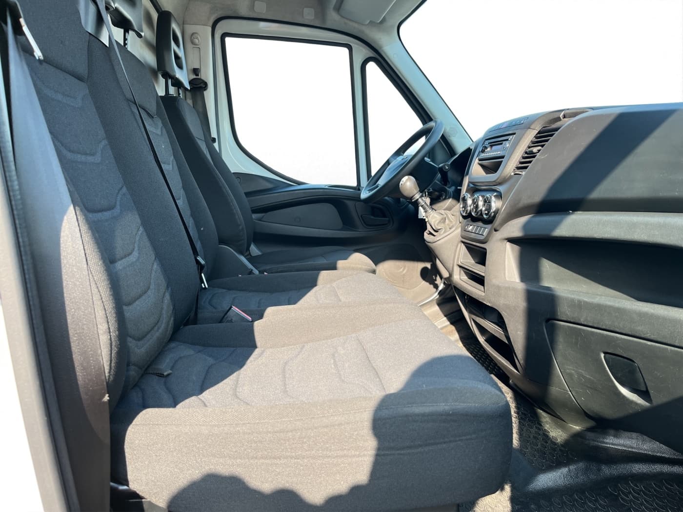 IVECO Daily Koffer LBW Maxi Bild 14