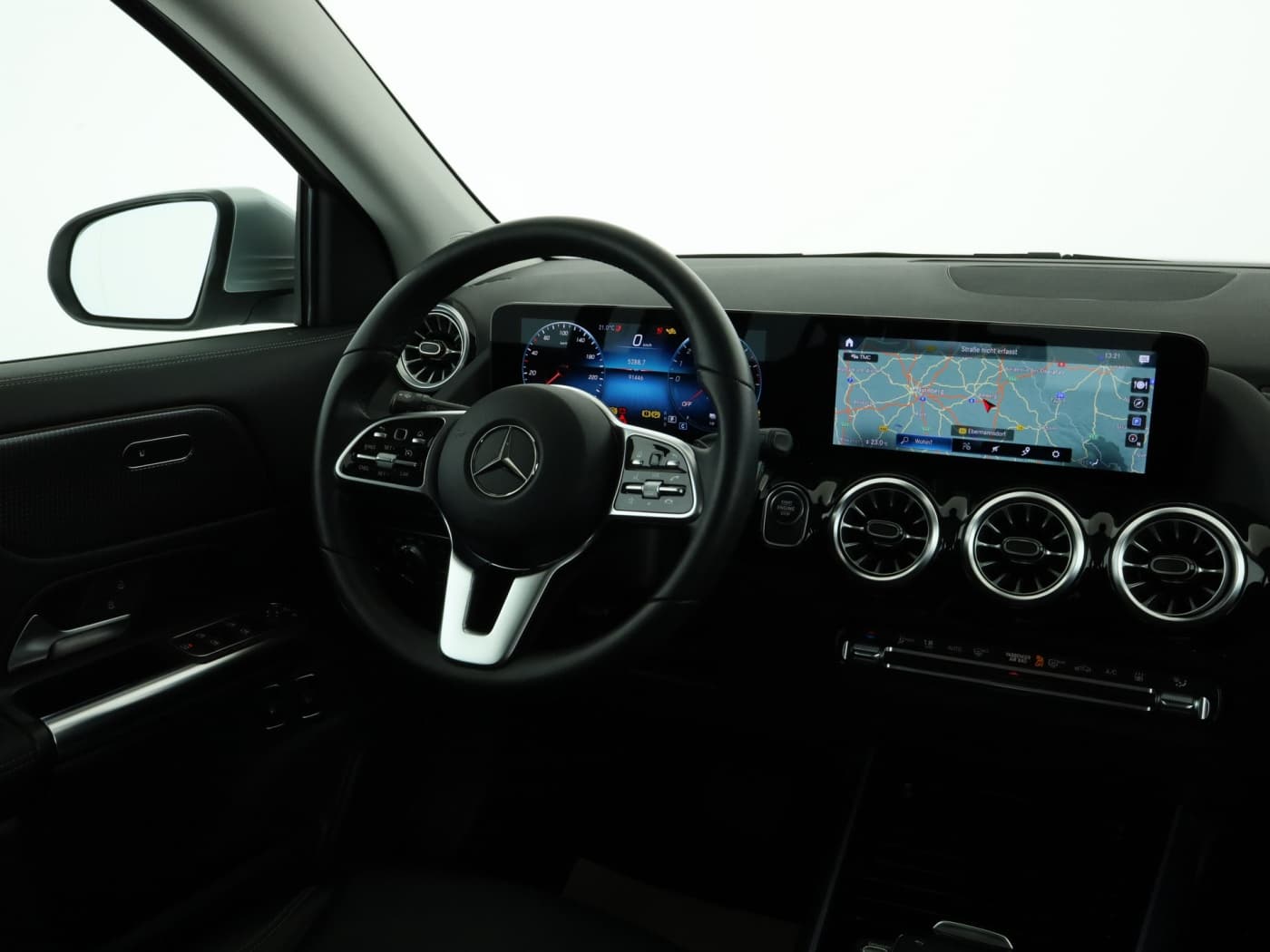 Mercedes-Benz GLA 250 e Bild 10