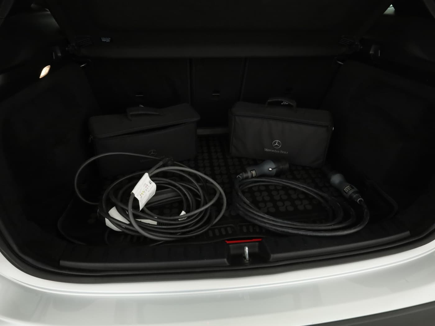 Mercedes-Benz GLA 250 e Bild 23