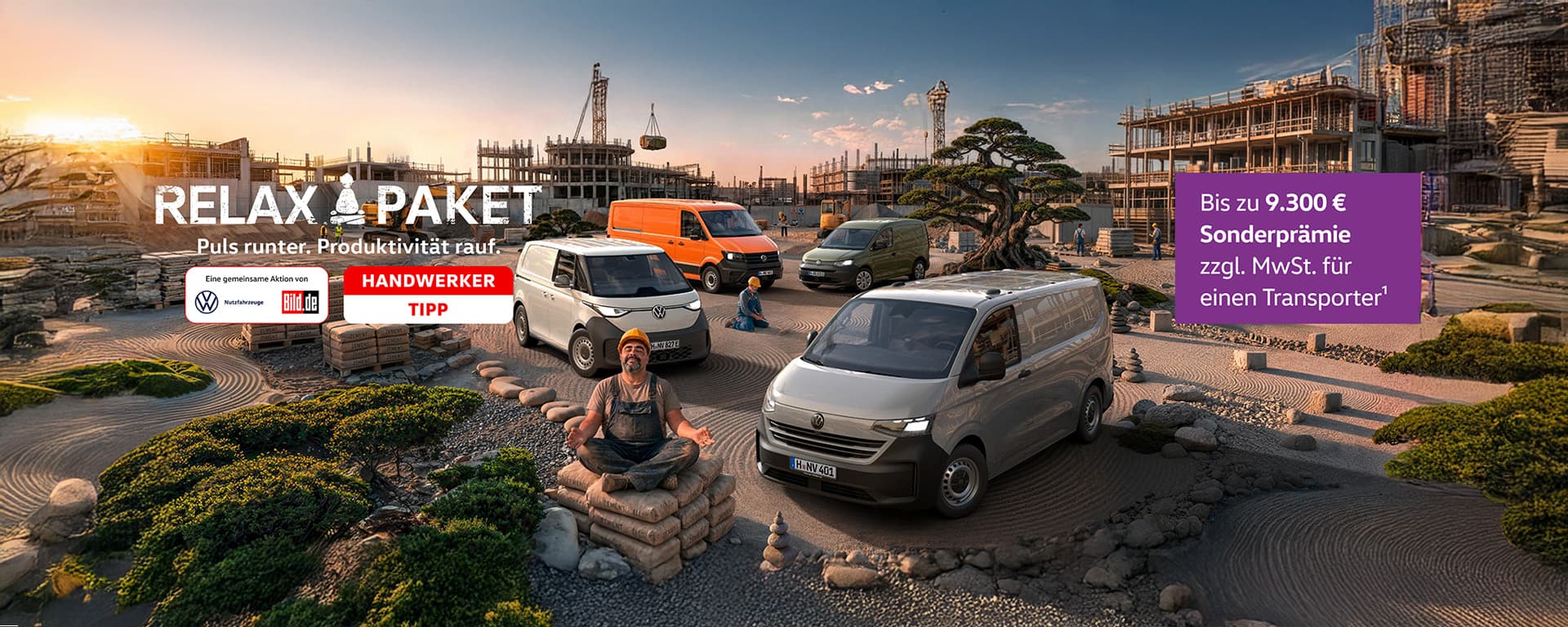 Mehrere Volkswagen Nutzfahrzeuge auf einer Baustelle mit dem Hinweis auf bis zu 9.300 € Sonderprämie.
